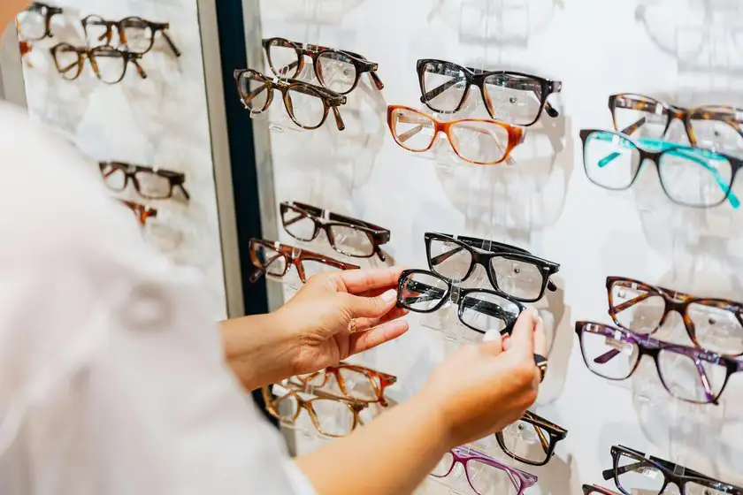 Select Your Eyeglasses Frames at Hiemstra Optical